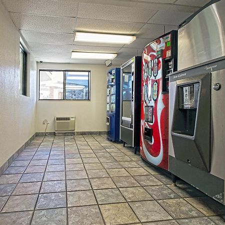 Motel 6-Piscataway, Nj Exterior photo