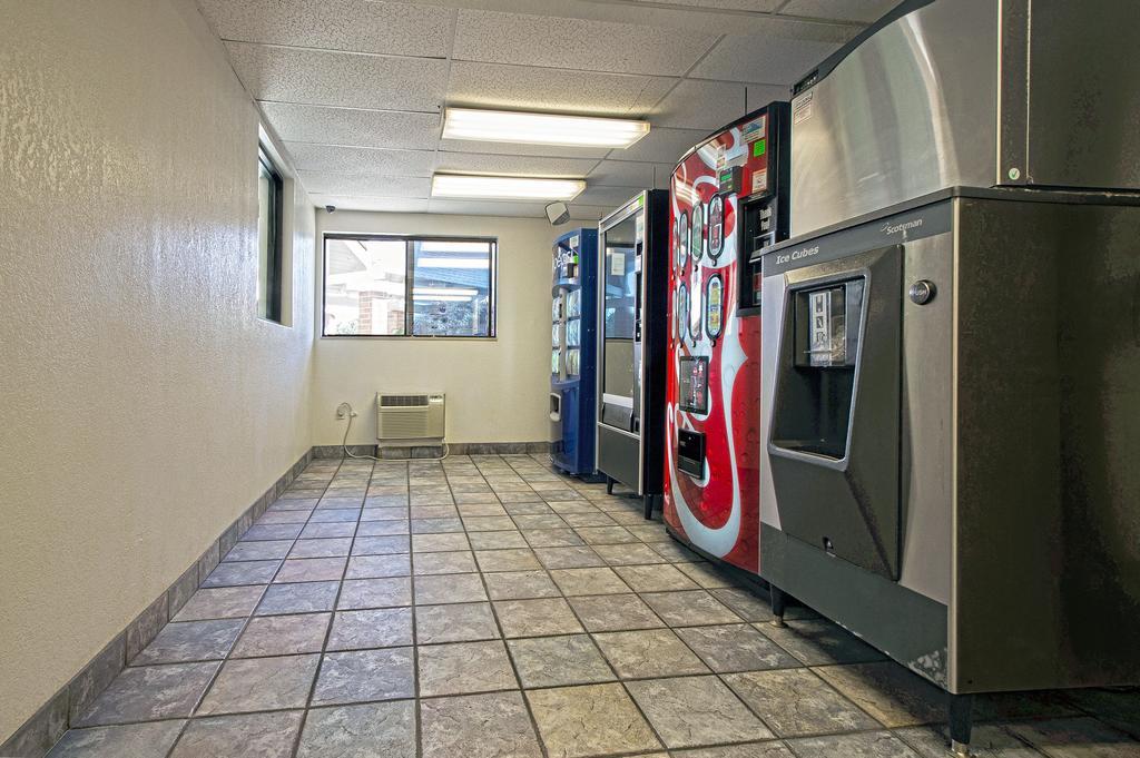 Motel 6-Piscataway, Nj Exterior photo