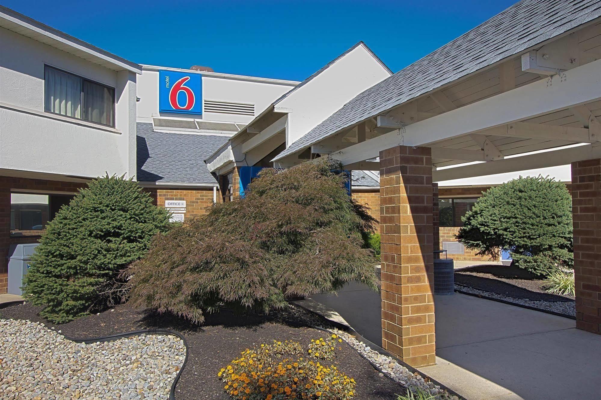 Motel 6-Piscataway, Nj Exterior photo