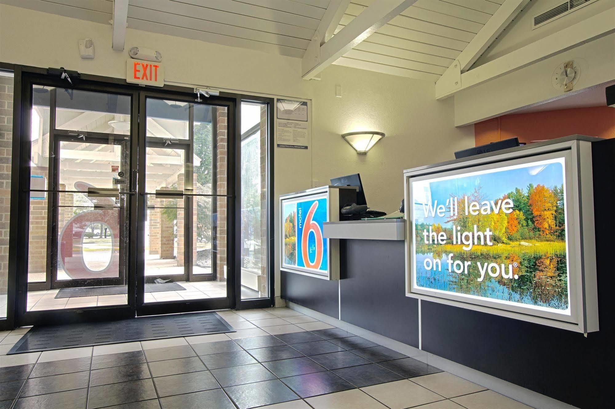 Motel 6-Piscataway, Nj Exterior photo